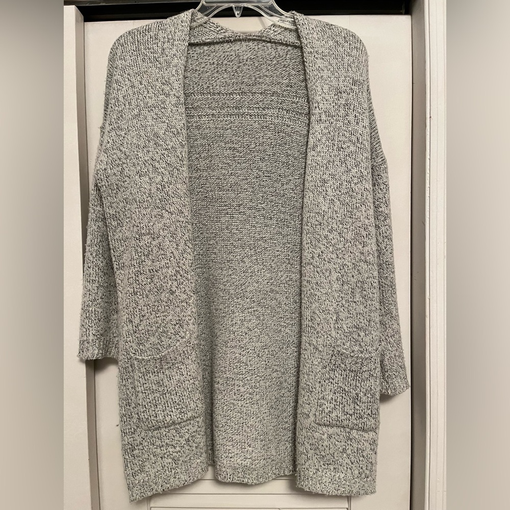 Gray long open front cardigan with pockets size medium